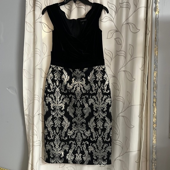 Tadashi shoji size 6 black and gold elegant dress - Picture 1 of 5